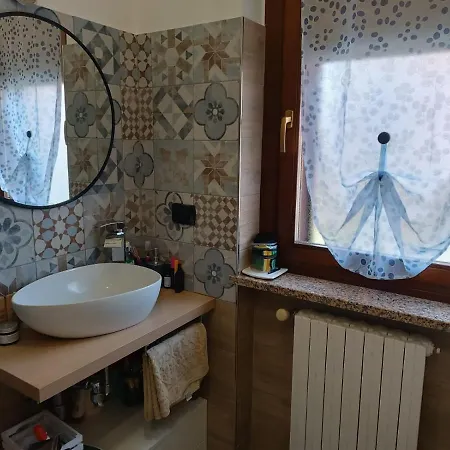 Jacaranda Apartment, Caselle To